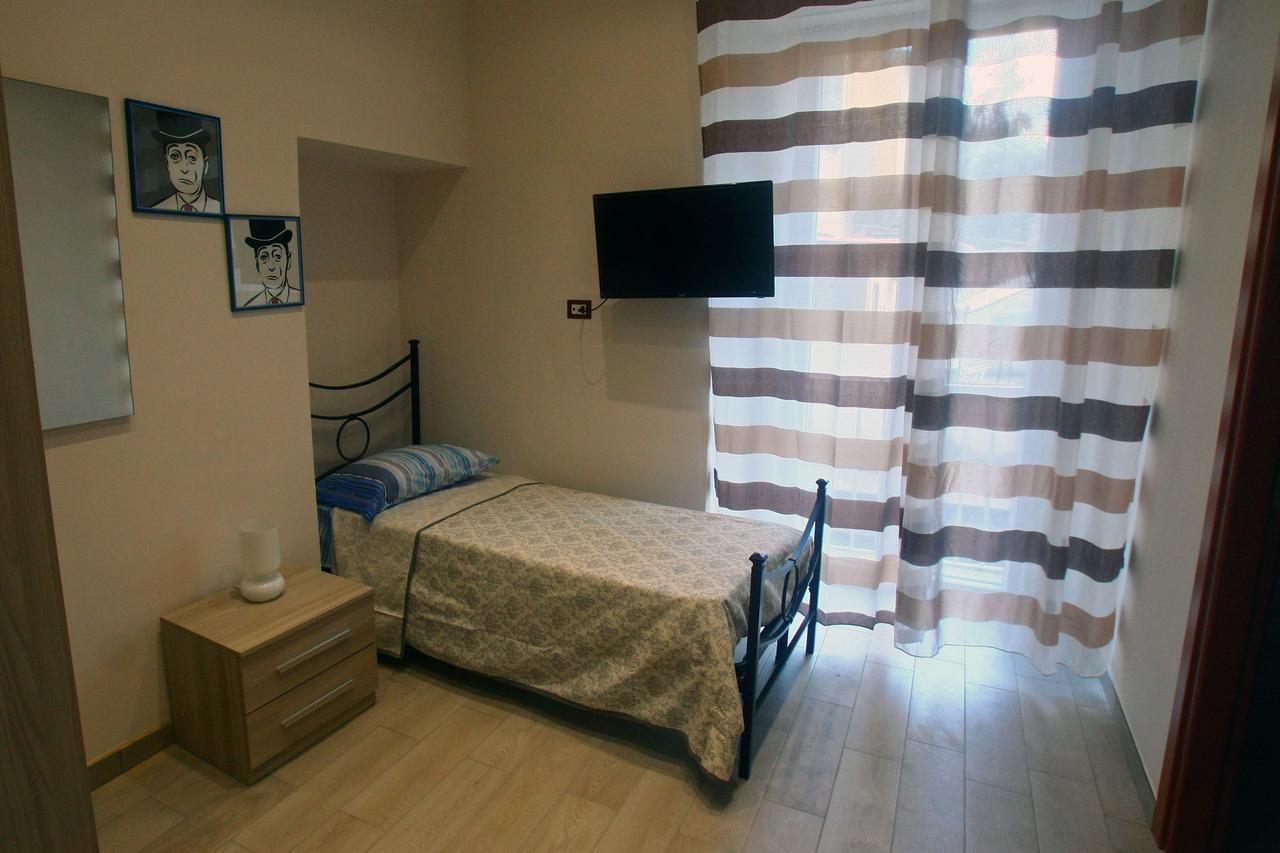 Casa Fedora Bed and Breakfast Napoli Esterno foto
