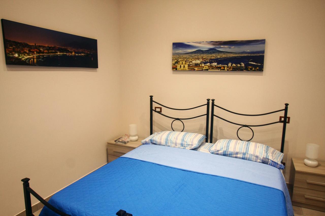 Casa Fedora Bed and Breakfast Napoli Esterno foto