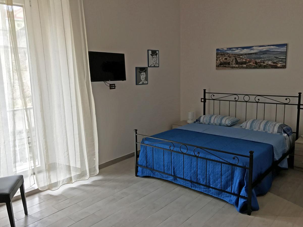 Casa Fedora Bed and Breakfast Napoli Esterno foto